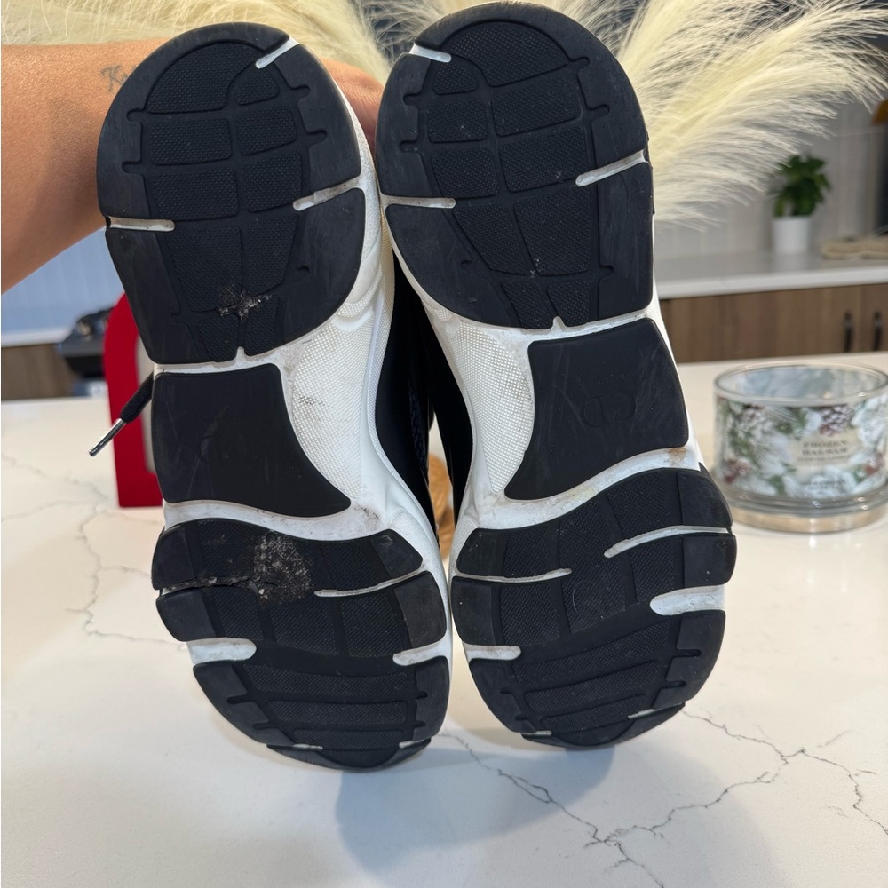 Dior Black B22 Sneakers - Picture 8 of 8